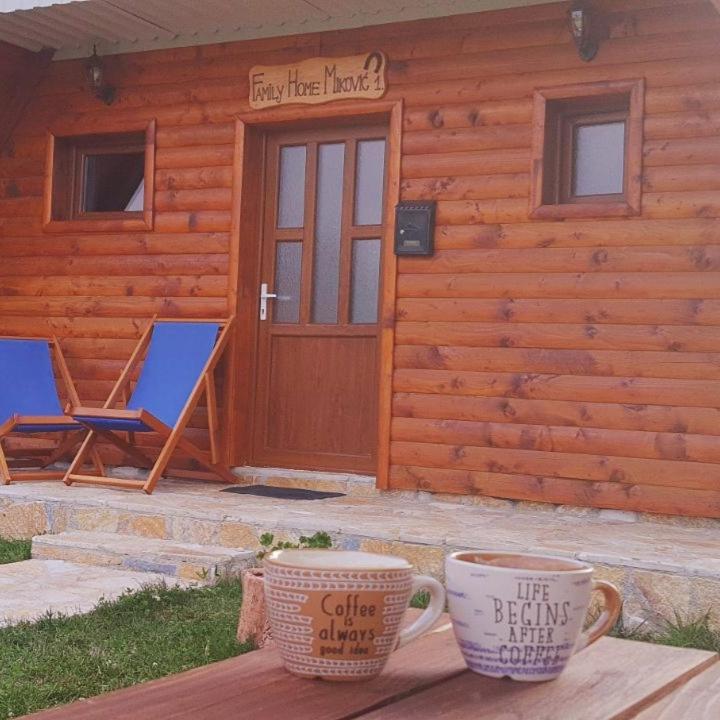Family Home Mikovic 자블야크 외부 사진
