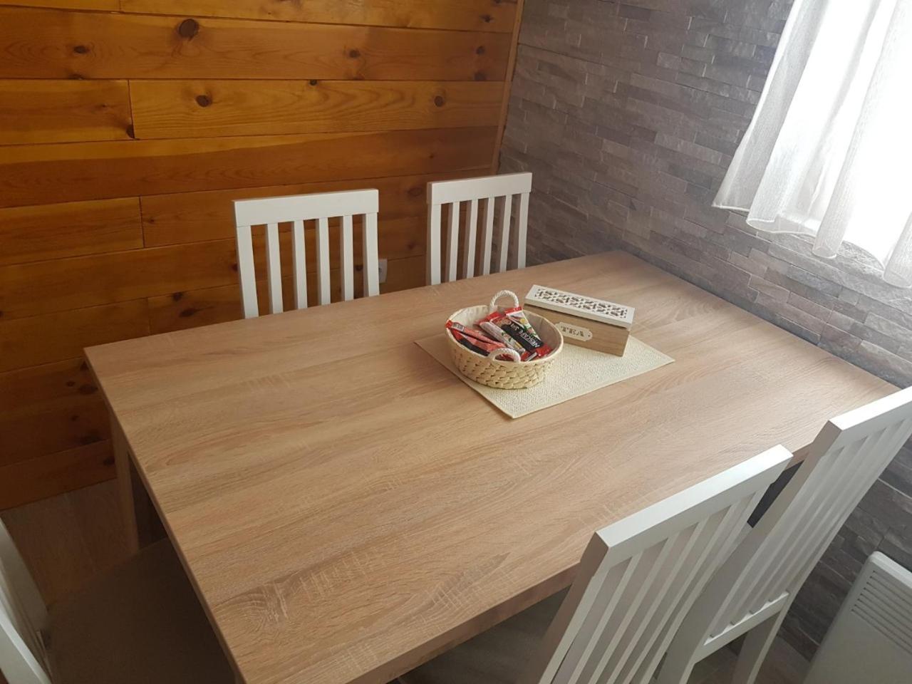 Family Home Mikovic 자블야크 외부 사진