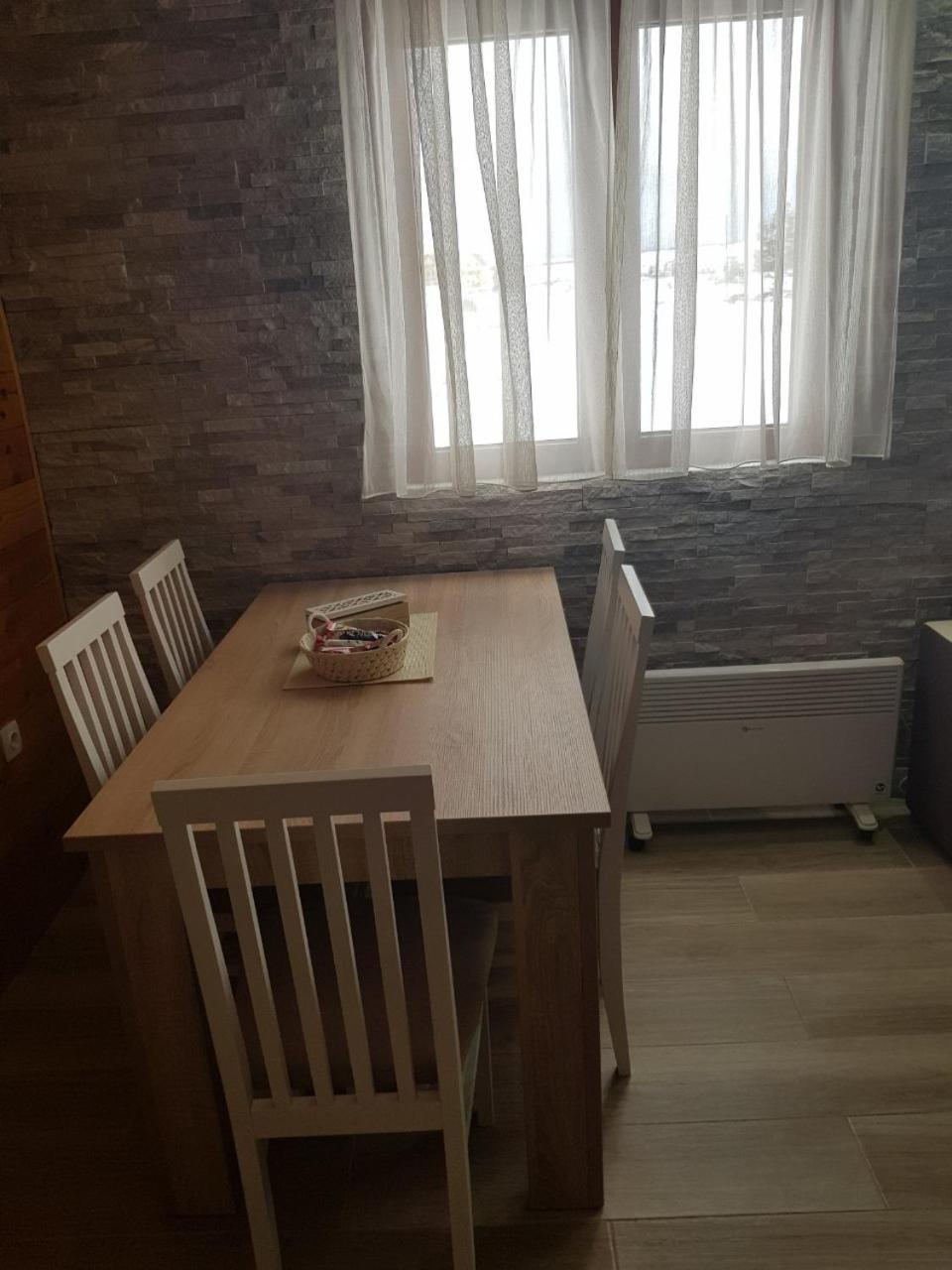 Family Home Mikovic 자블야크 외부 사진
