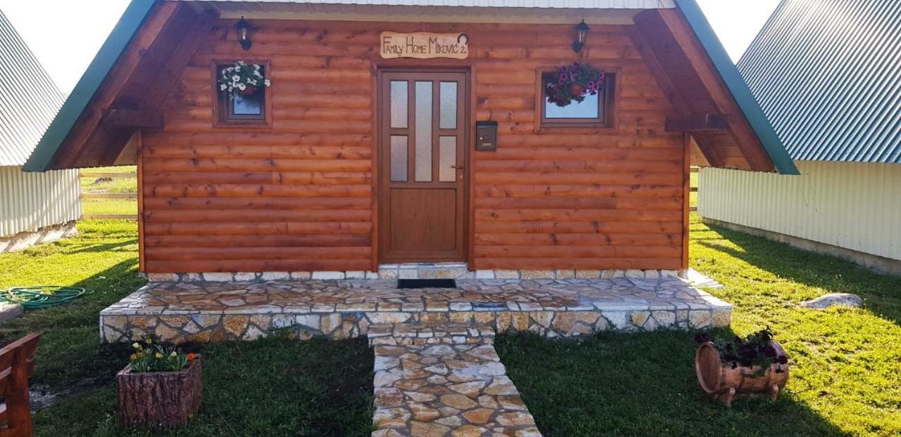 Family Home Mikovic 자블야크 외부 사진